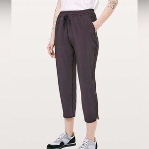 LULULEMON Keep It Classic Crop Pant Sz 12 23” High Rise Plum Shadow Swift W6AXPS
